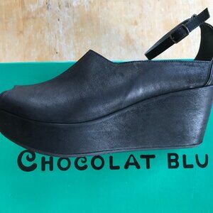 Chocolat Blu "Walter" Black Nubuck Leather Women's Wedge Shoe Size 8.5